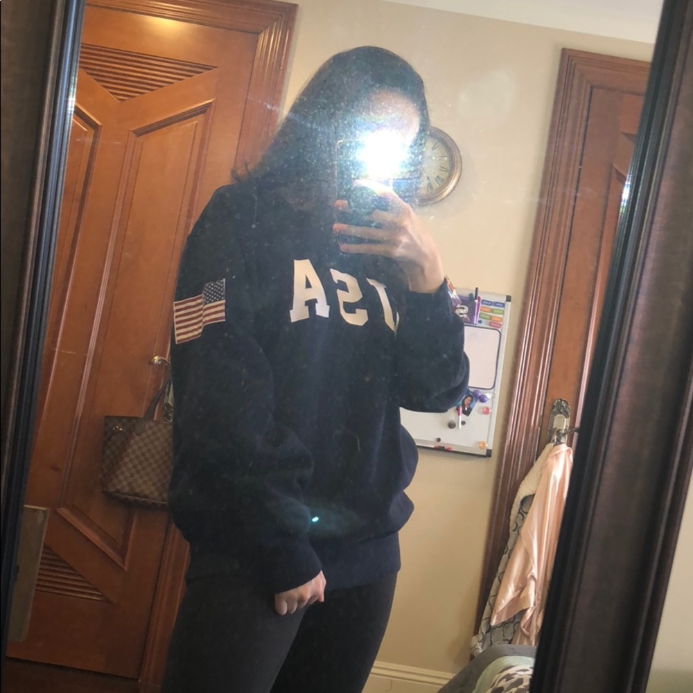 Brandy Melville Sweater